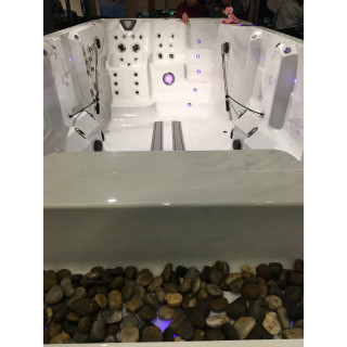 Wellness Infinity 17 Swimspa